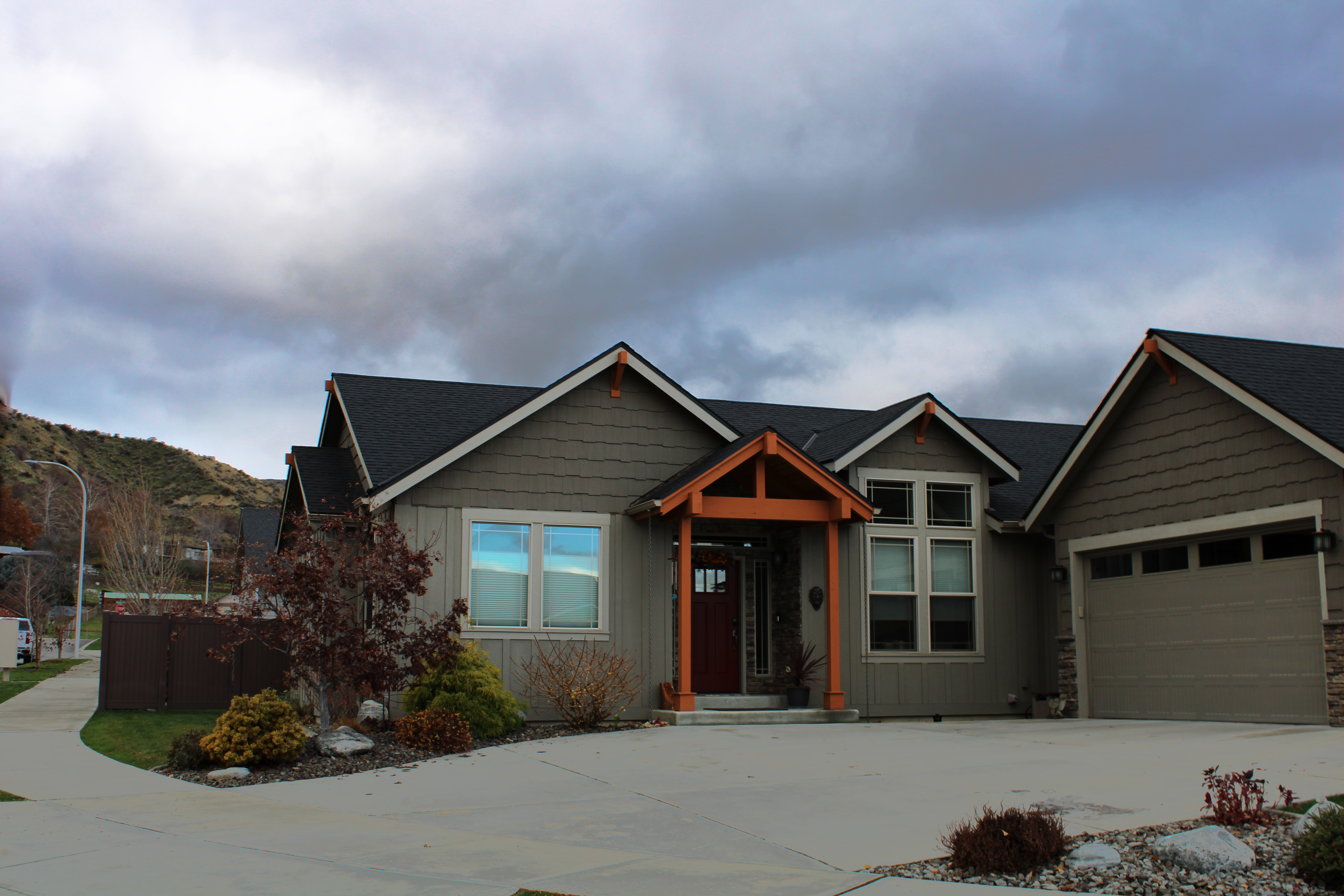 Entry and porch detail